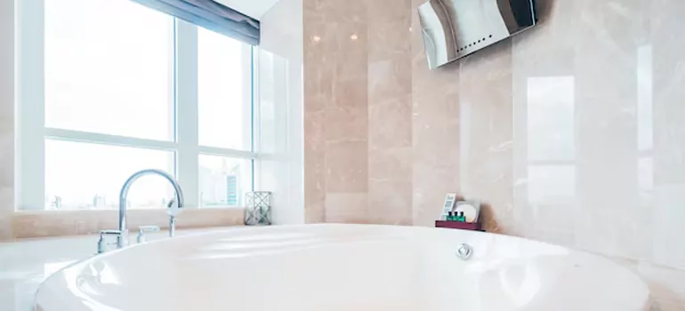 Bathroom Window Coverings in Key West, FL